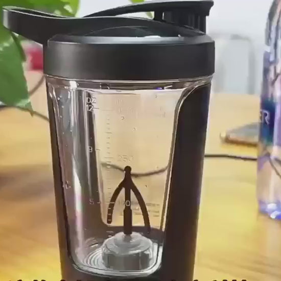 Gourde-bouteille-milk-shaker-electrique-portable